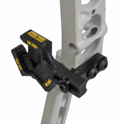 Whisker Biscuit V Arrow Rest -Bear Archery trophy ridge whisker biscuit v arrow rest arrowrest dropaway are101 6